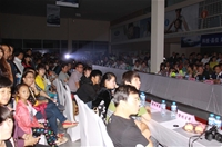 現(xiàn)場(chǎng)來(lái)賓